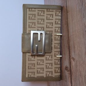 FENDI ZUCCHINO LONG WALLET